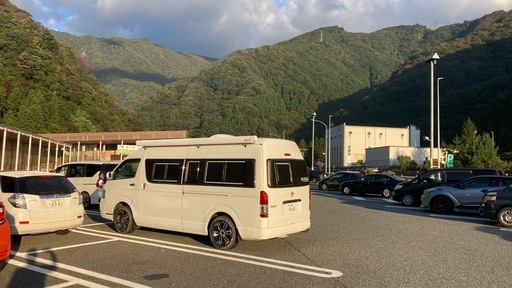 お貸しします⭐️運転し易いキャンピングカー(ワンコOK♪)を体験しませんか？　トイファクトリー　バーデン　ハイエース 