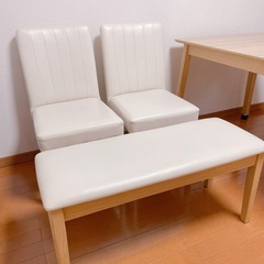 ダイニングテーブルセットの画像