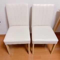 ダイニングテーブルセットの画像