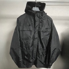 ブラック マウンテンパーカー 防寒防風仕様