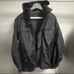 ブラック マウンテンパーカー 防寒防風仕様の画像