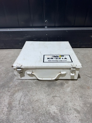【大阪】動作確認済 TONE トネ KR-221A 建方1番 シャーレンチ メッキ用一次締め専用レンチ 電動工具 中古品 100V建設機械 現場 ボルト締め