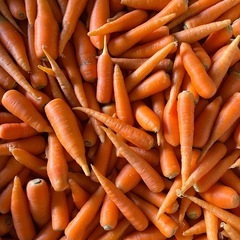訳あり人参🥕詰め放題350円

