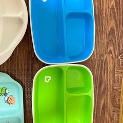 離乳食トレイ マンチキン ニフレル ピジョン ノンスリップ お皿の画像