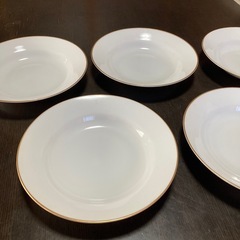 【新品未使用】昭和レトロ　ホワイト×ゴールド縁のカレー皿×5 T...