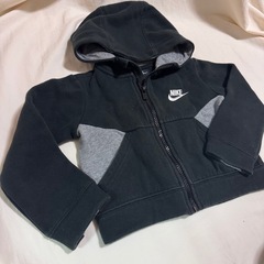 🌈美品　NIKE アウター　2T　の画像