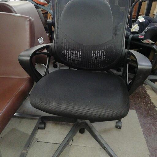 関家具　　オフィスチェア
