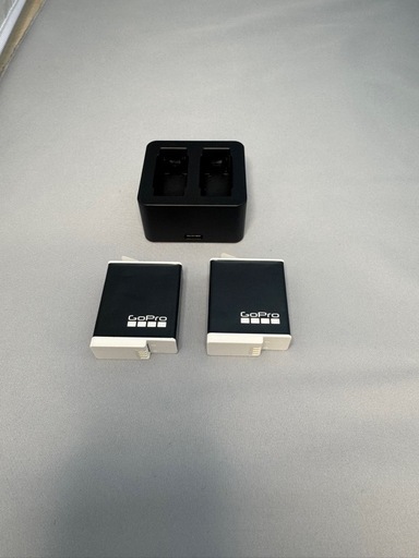 GoPro 12 Black 本体 + 純正パーツ多数（ダイビング用含）