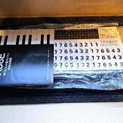 電子ピアノ 88鍵盤 折り畳み ペダル付 タッチレスポンス鍵盤 定価29,800の画像