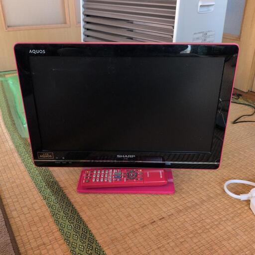 AQUOS　19インチ