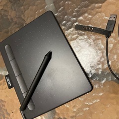 Wacom Intuos ペンタブレット ブラック