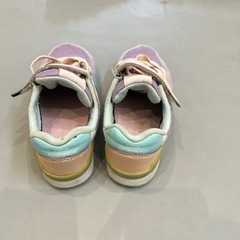 18.5cm ニューバランス New Balanceの画像