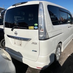 HFC26 セレナ　部品の画像