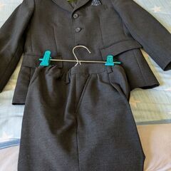スーツ