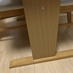 ニトリ　木目調　ダイニングテーブル　チェア2脚　の画像