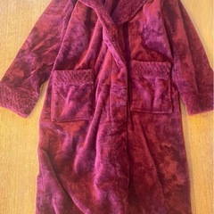 ロングガウン　えんじ色