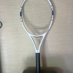 値下げしました。ブリヂストン　硬式テニスラケット　V400