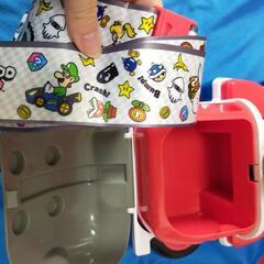 スーパーマリオ　ポップコーンバケツ＆なりきりフリースつなぎ新品size150　セットの画像