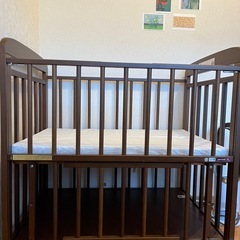 ベビーベッド差し上げます