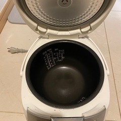 Toshiba 炊飯器の画像