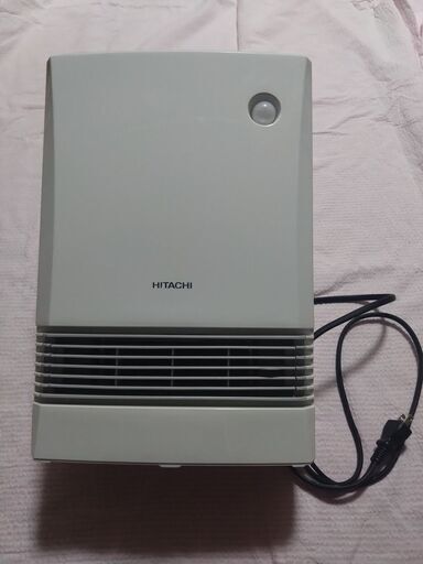 日立セラミックファンヒーター（HLC-R1030　2018年製）