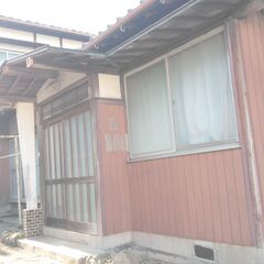 【値下げ🏠️DIY可】愛媛県新居浜市楠崎｜広大な敷地341㎡超＆別荘用地付き！｜駅徒歩圏内の戸建て物件｜閑静な住宅街｜別荘用山林628㎡付帯｜多喜浜駅徒歩19分｜のどかな住環境と投資価値を兼ね備えた希少物件 - 不動産売買（マンション/一戸建て）