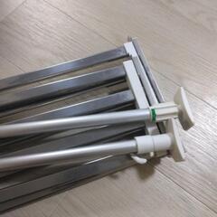 最終値引き！突っ張り式伸縮可能シンク前収納棚の画像