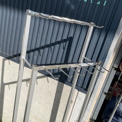 ディスプレイスタンド　ぐらつきあり　中古の画像