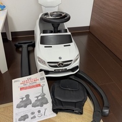 手押し車　　メルセデスベンツ