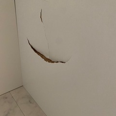 黒い汚れは取れました・訳ありゴミ箱棚上ラックの画像