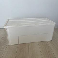 収納ボックス 衣装ケースの画像