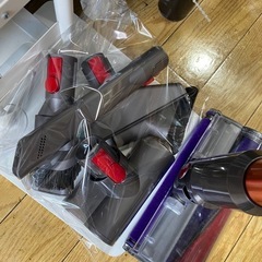 ⭐️人気⭐️dyson ダイソン サイクロン式掃除機 スティッククリーナー SV12 No.5005の画像