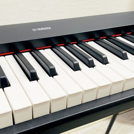 【成約済】★動作品★ヤマハ/NP-32B/電子キーボード/piaggero/ブラック/76鍵/ピアノ/譜面台・スタンド・ヘッドホン・箱