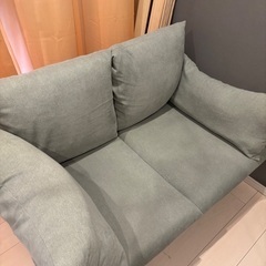 2人掛けソファの画像