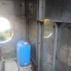 ステンレスのモーター小屋犬小屋としても使えます！の画像