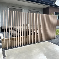 外構・エクステリア工事作業員の画像