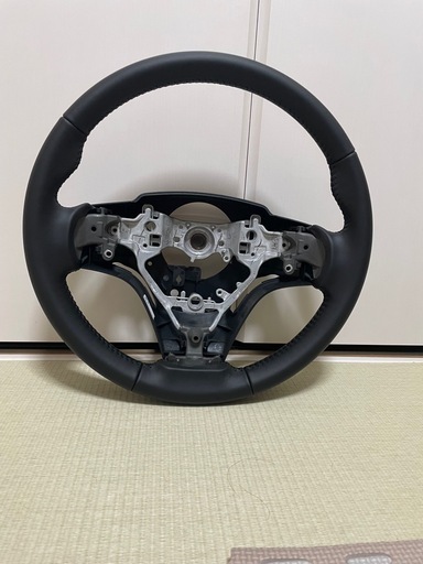 トヨタ純正ハンドル　新品　説明書付き