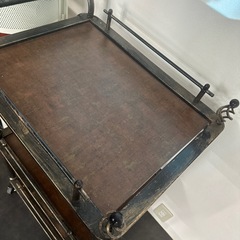 アンティーク風ワゴン
の画像