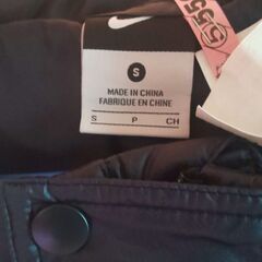 ⑦🎀NIKE～ベンチコート～フード付きの画像