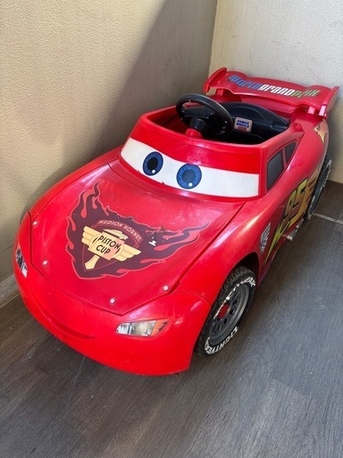 フィッシャープライス カーズ ライトニングマックィーン 電動カー