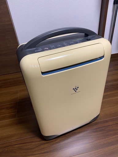 SHARP プラズマクラスター　除湿機