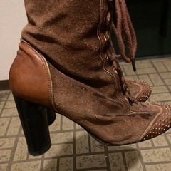 Marc by Marc Jacobs スウェードスタッズトゥ編み上げショートブーツ百貨店購入の画像