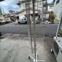 回るラック⭐︎引き取り可能な方限定⭐︎の画像