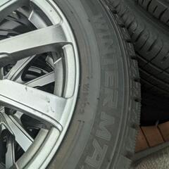 ダンロップ　スタッドレスタイヤ　ウインターマックス205/55R16 91Qの画像