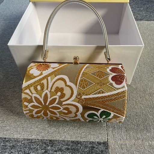 新品未使用　
草履バック