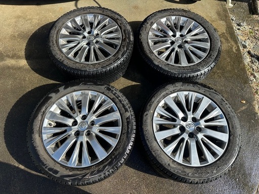 20系アルファード純正ホイール   ブリザックスタッドレスタイヤ付