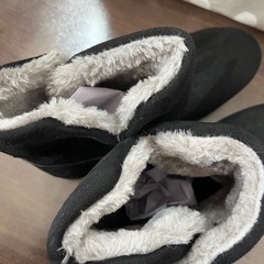 24センチ　もこもこブーツの画像