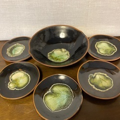 中鉢と　小皿5枚の画像