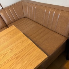 ニコアンド家具の画像