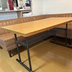 ニコアンド家具の画像